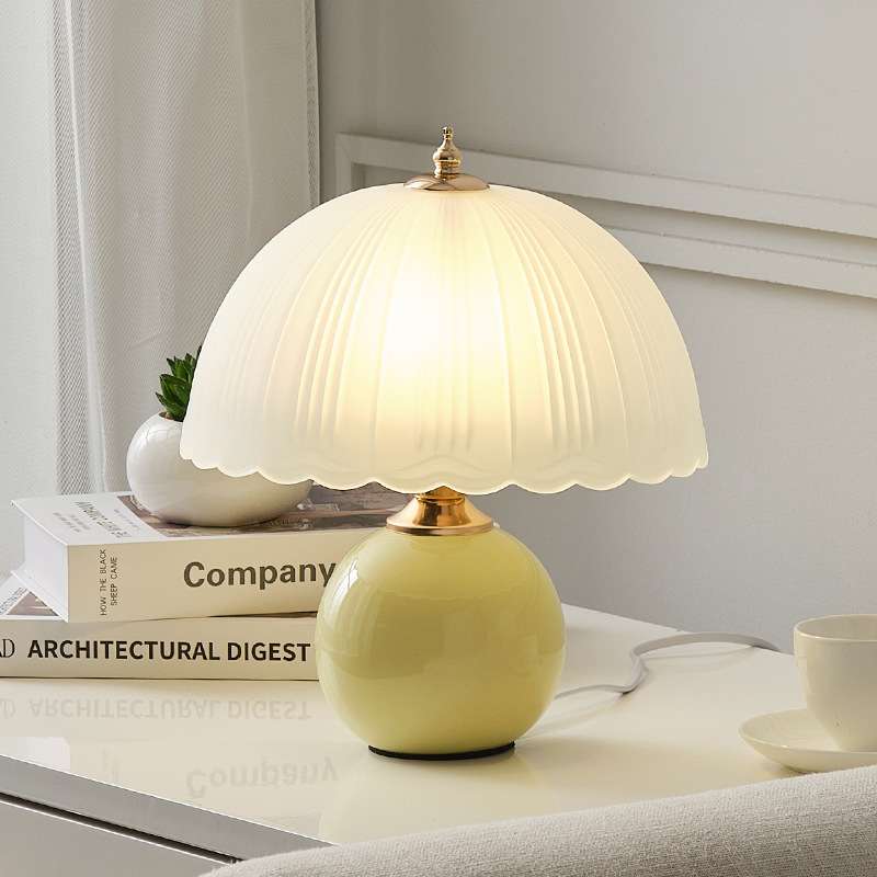 奶油风台灯卧室床头柜灯磨砂玻璃质感台灯少女温馨氛围装饰台灯