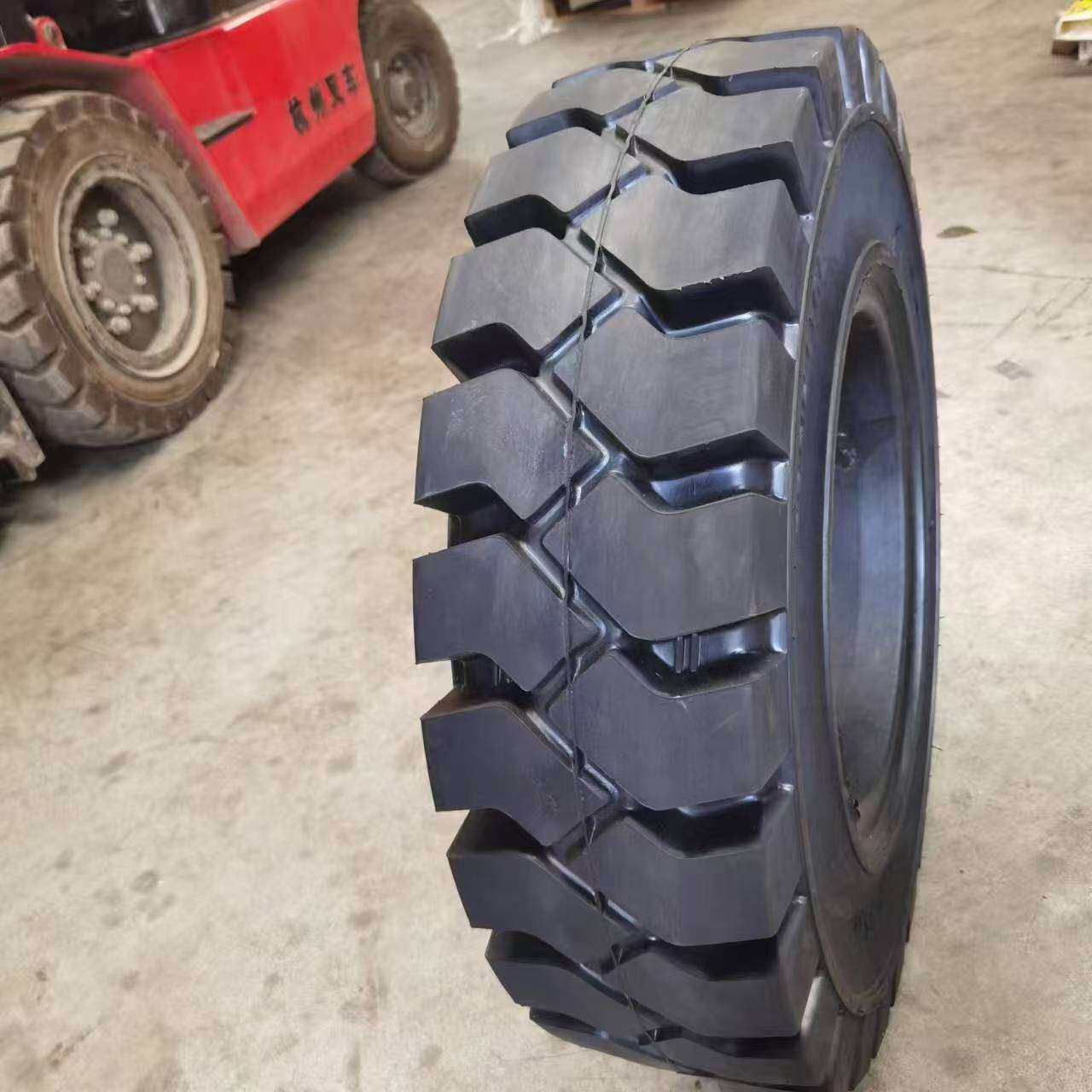 轮胎生产叉车轮胎825-15轮胎充气轮胎实心轮胎300-15工业叉车轮胎