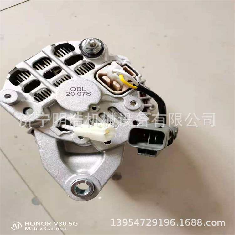 挖掘机沃尔EX60发电机起动机总成全车配件驾驶室座椅电脑版显示器