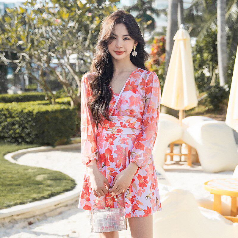 甜美仙女碎花保守遮肉裙款渡假平角连体游泳衣女加肥大码显瘦泳装