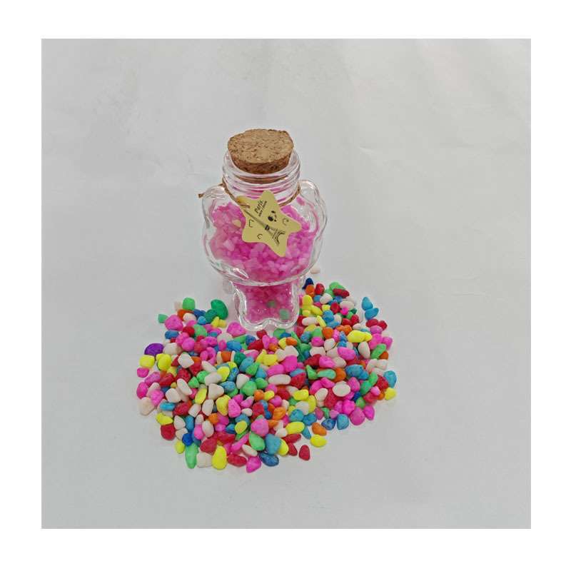 厂家直供黑色七彩鹅卵石鱼缸水族布景石彩色水磨石工艺石子园林