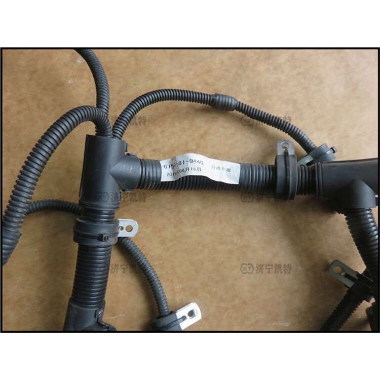 PC200/210/220/240-8挖掘机配件 6754-81-9440发动机控制器线束