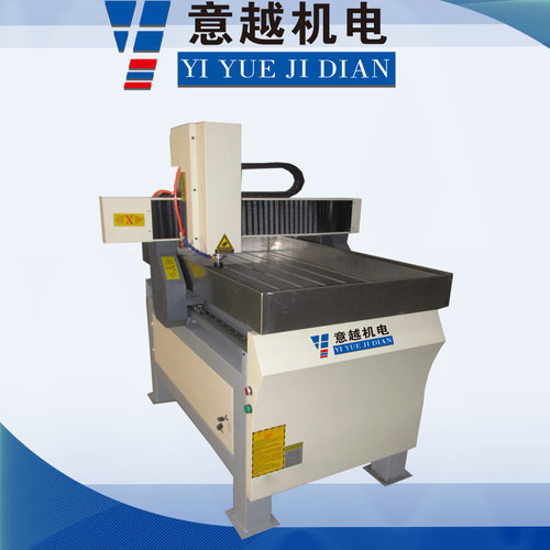 6090广告雕刻机亚克力双色板标识牌铭牌数控精雕机刻字电动