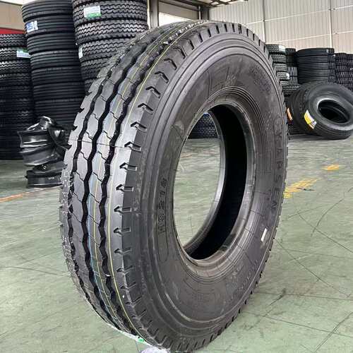1100R20卡车轮胎 全钢子午线轮胎耐磨耐刺扎现货 1000R20货车轮胎