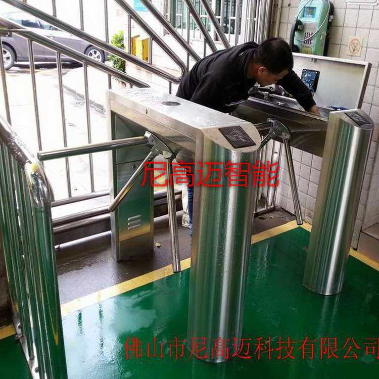 桥式三棍闸,访客通道管理系统,人行门禁通道控制尖角三辊闸