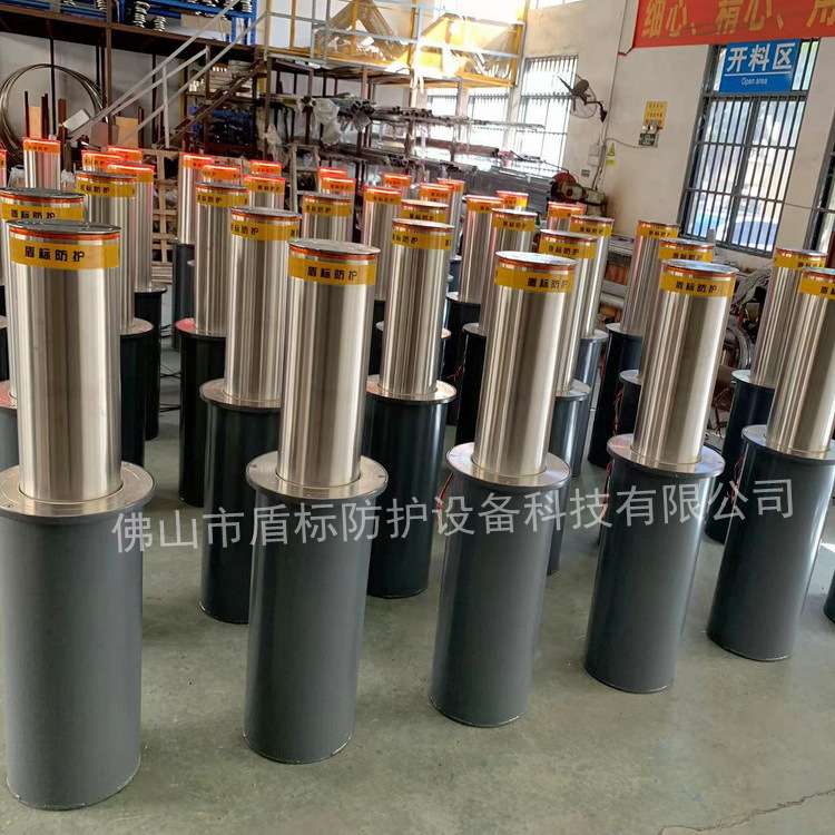 展会学校门口自动升降防撞桩移动可拆卸半自动液压伸缩桩成品车挡