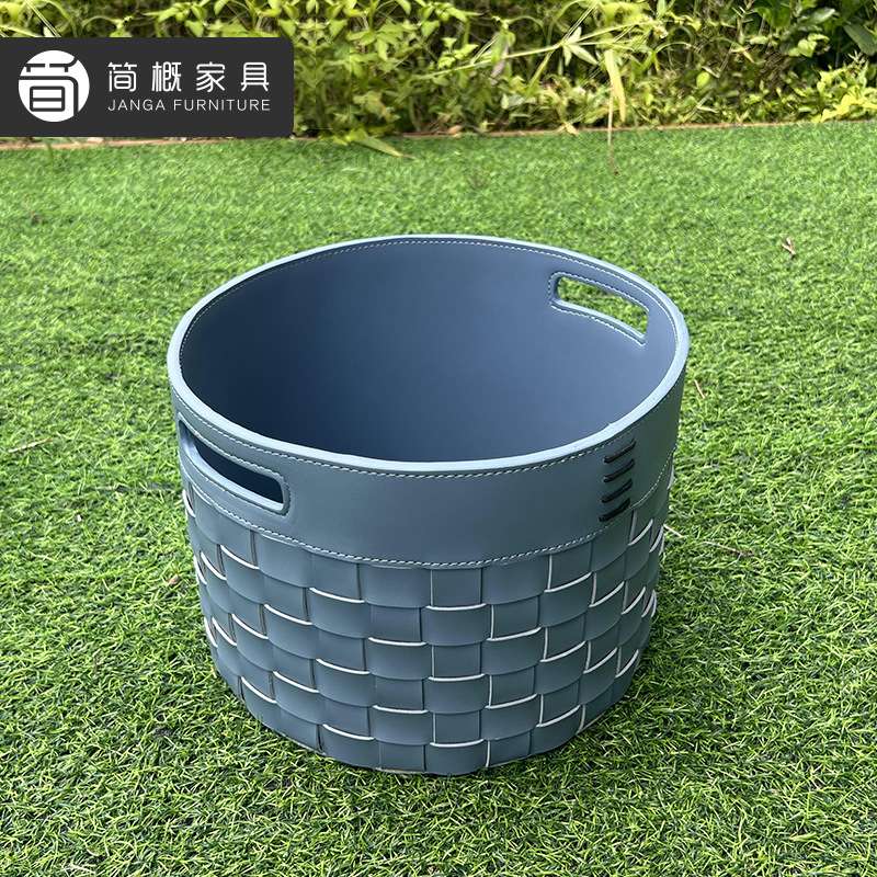 轻奢皮革收纳篮家用客厅收纳筐手工编织置物篮杂物桶带拉手储物篮