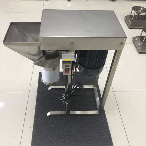 小型商用果蔬打碎机，椰肉打碎粉碎机椰蓉机