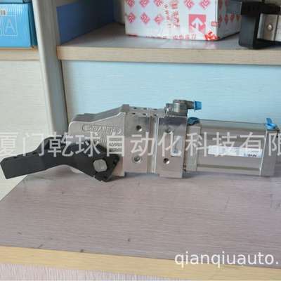 供应 UBPS2502AS1-01  意大利 UNIVER 气缸 钳制元件 产地意大利