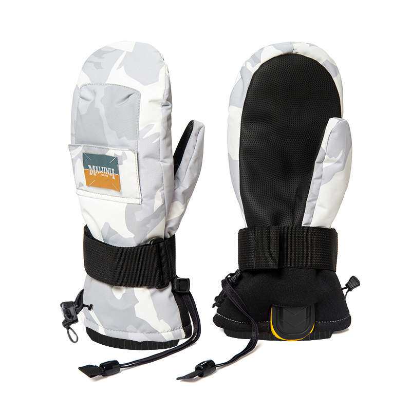 滑雪手套焖子男女单双板带护掌内五指防水可放雪卡内置可拆护腕