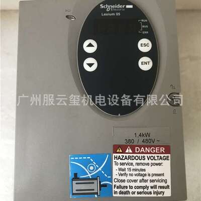 伺服驱动器 LXM05AD14N4