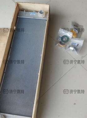 小松挖掘机PC200/210-8M0配件 水散热器20Y-03-46110发动机水箱