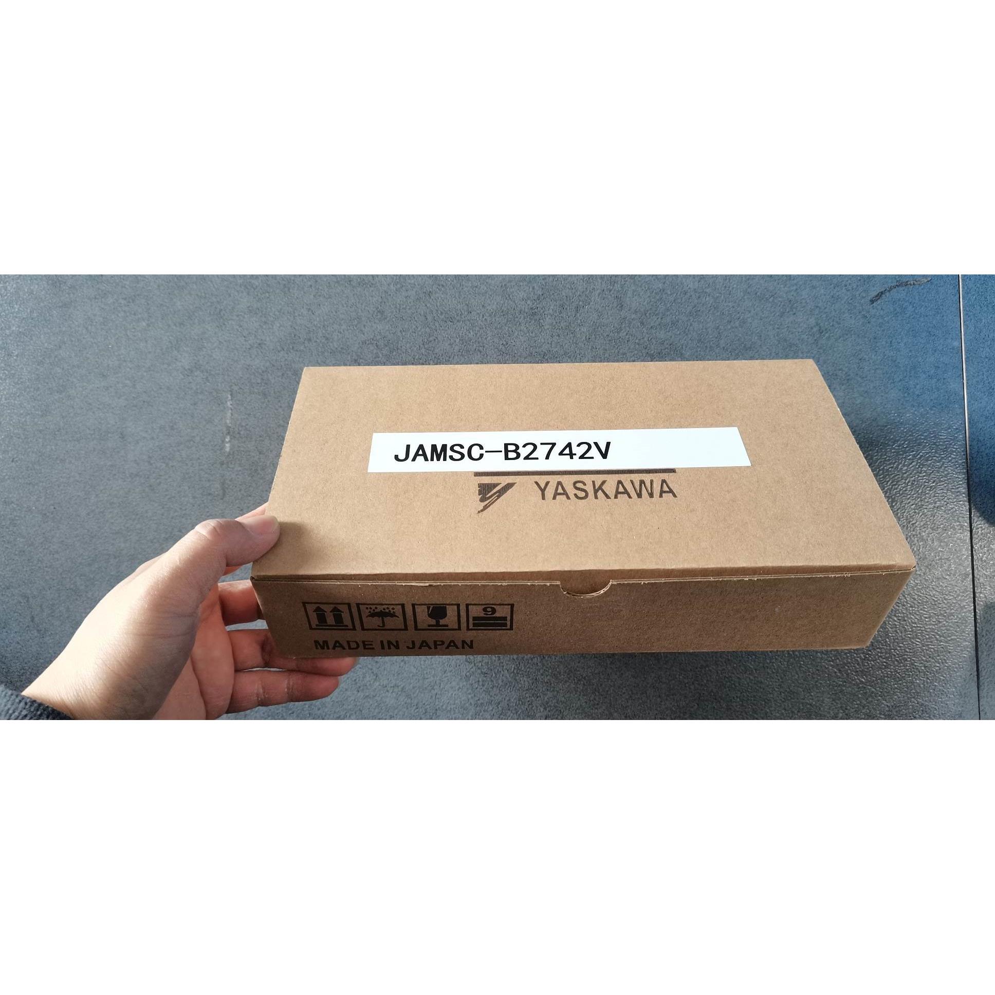 【铛裆机械】* B2605 JAMSC-B2605V JACP-B2507AV 安川PLC模块 送
