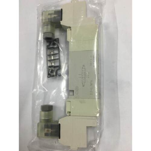 询价4GD349-08-BC-3现货CKD电磁阀全新原装正品实物拍摄DC24V当天