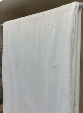 简约白色山茶花蚕丝冬被春秋被天丝棉彩丝提花薄被家用200*230cm