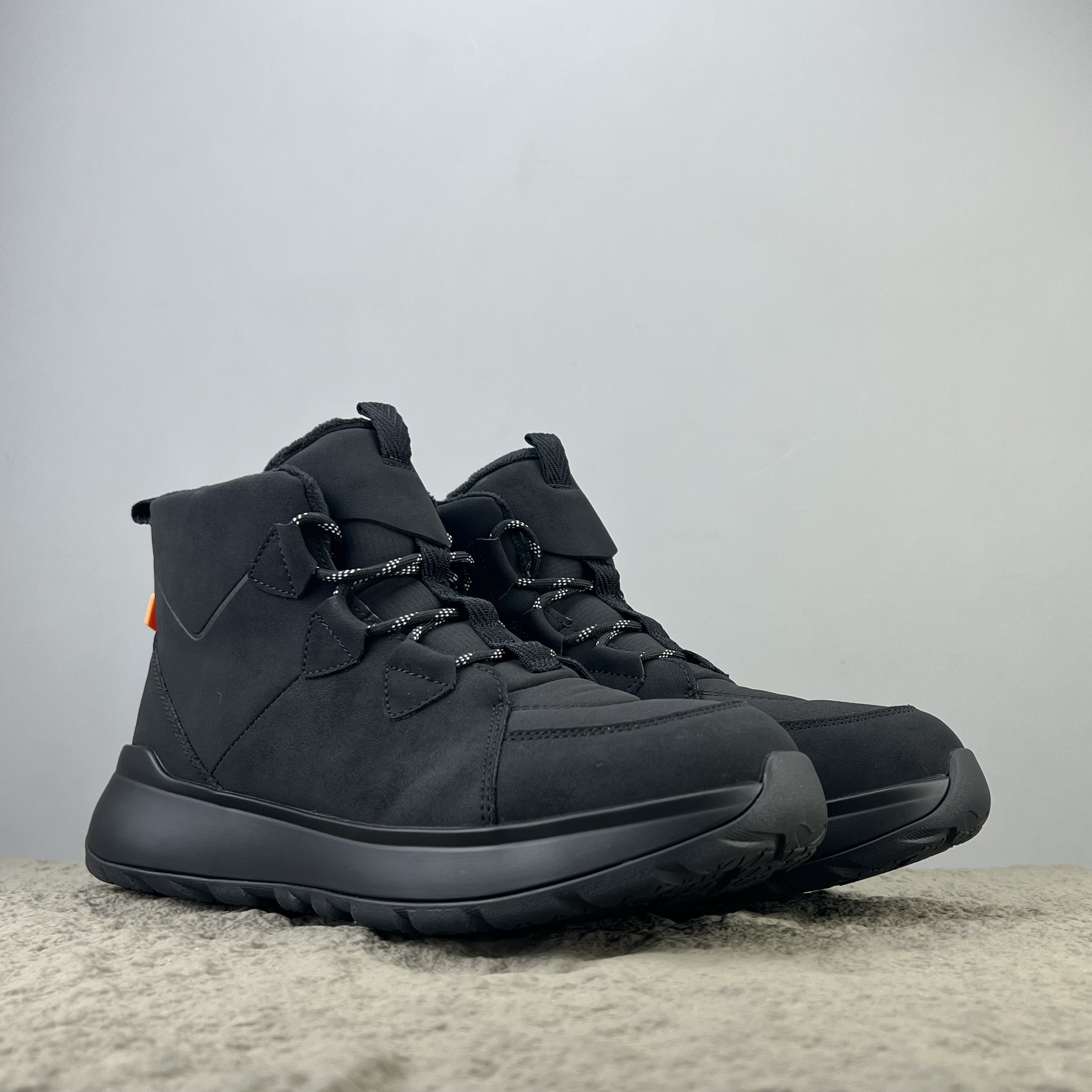 外贸男士雪地靴休闲百搭超质感棉鞋防滑减震高街款户外保暖登山鞋,流行男鞋,时尚雪地靴,淘宝优惠券,粉丝福利购,淘宝优惠卷