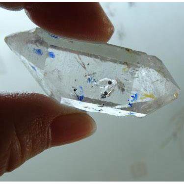 天然白水晶水胆手把件 小晶柱小泡黑砂水胆原石把玩原石毛料