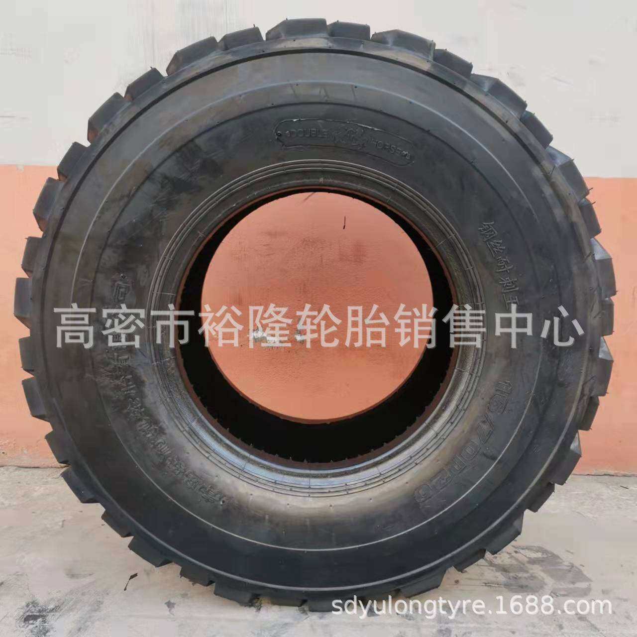 工程机械轮胎滑移装载机搅拌车轮胎全钢丝胎16/70R20轮胎载重王