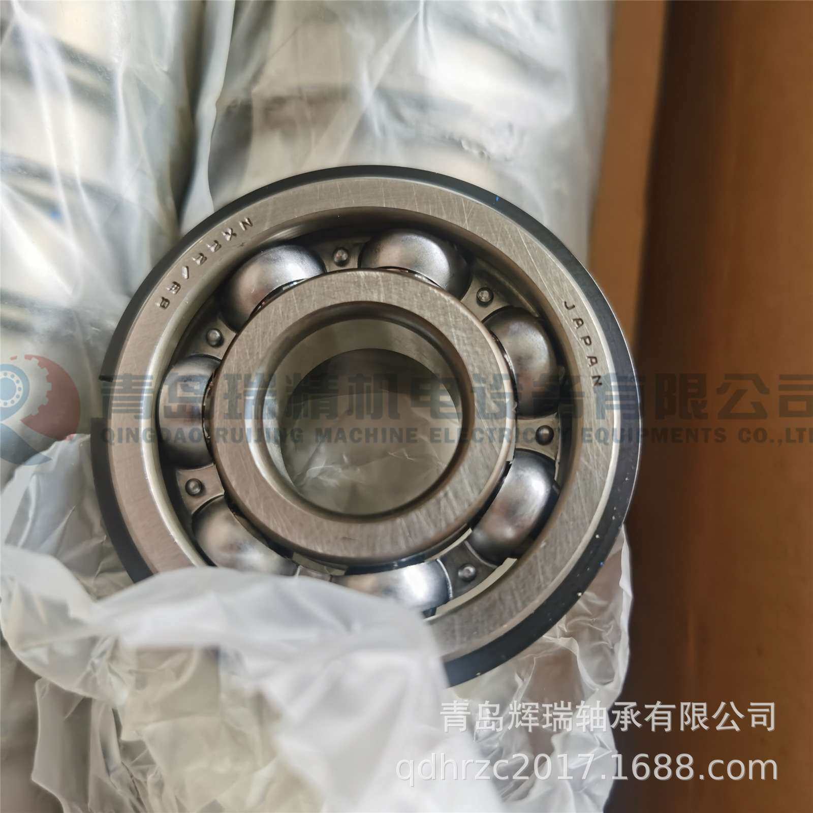 N-A-C-H-I 外圈带卡簧槽轴承 63/22XNC2NRC3 63/22XN 22X56X16 mm