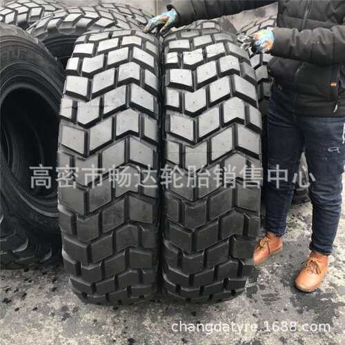 11R18 12.00R20 12.5R20 越野轮胎 MILITARY TYRE