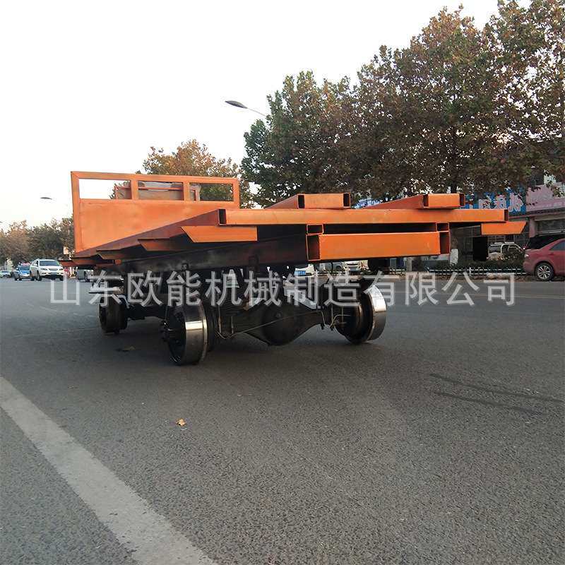 轨道电动铁路运输车轨道运输车两驱四驱柴油柴油货运平板搬运车