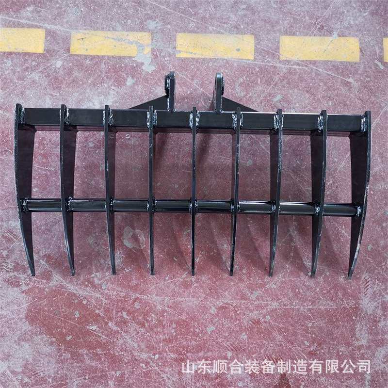 小型挖掘机翻地松土耙子安装简单多齿草耙子工作可靠挖掘机耙子