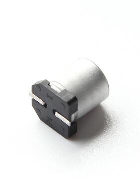 贴片铝电解电容6.3*5.4-25V47UF智能家居电容器贴片电容器工厂