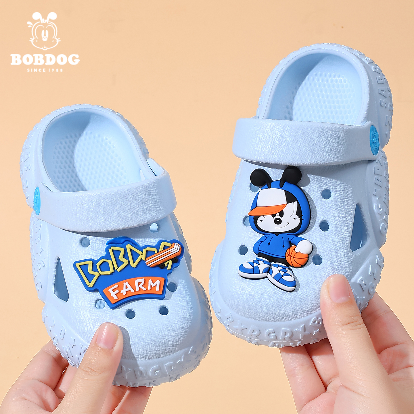 巴布豆夏季新款防滑卡通风洞洞鞋