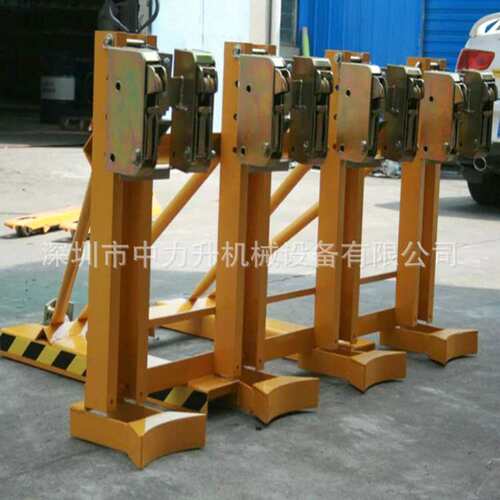 供应DG1440B油桶夹 叉车属具卸桶器  四油桶夹具 深圳油桶搬运夹