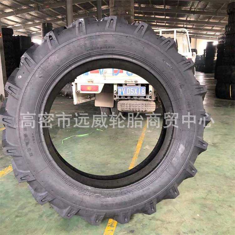 前进拖拉机农用轮胎16.9-28人字送内胎16.9-28农业旱田胎