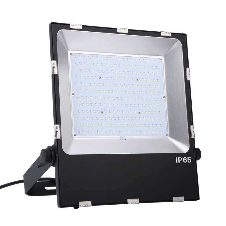 LED投光灯200W 泛光灯26000LM 5年质保