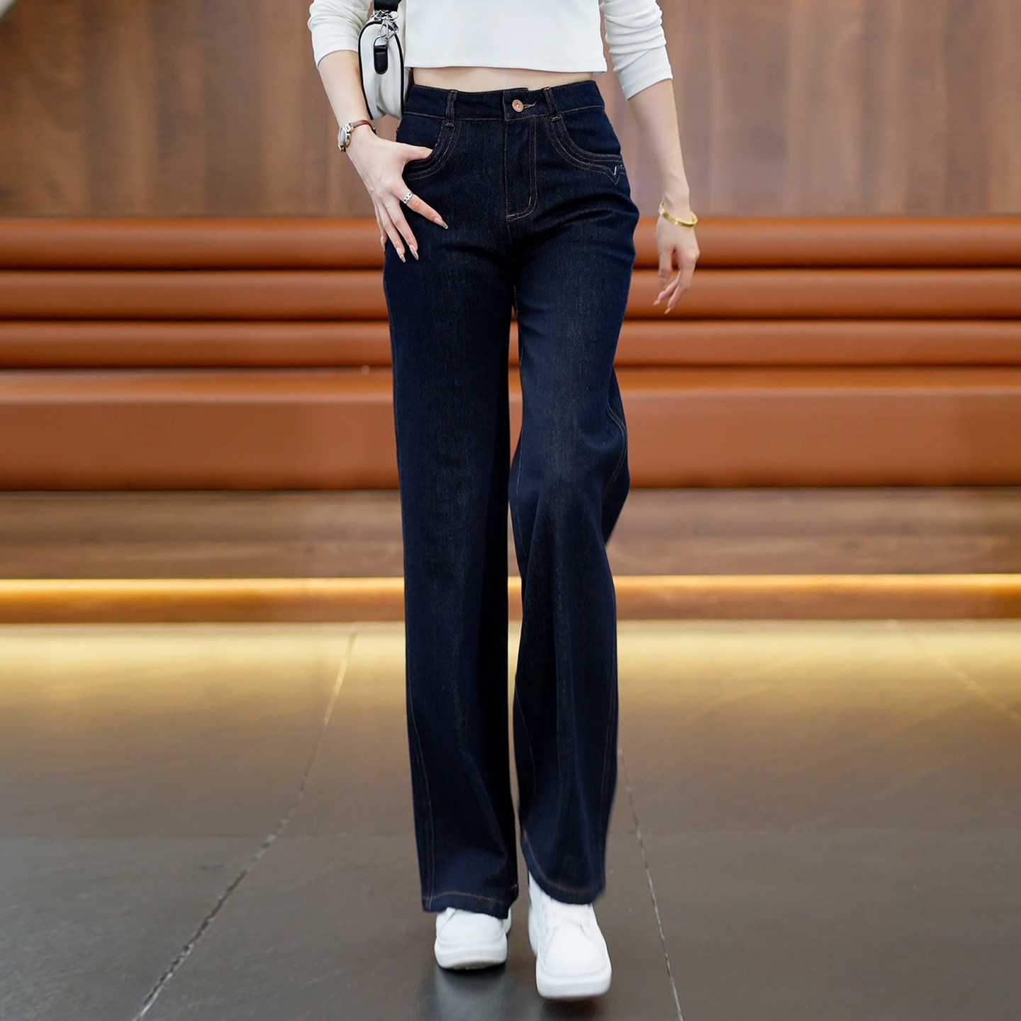 丹宁蓝筒喇牛仔裤女2025年春秋新款高腰显瘦爆款百搭窄版直筒裤子,女装/女士精品,牛仔裤,淘宝优惠券,粉丝福利购,淘宝优惠卷