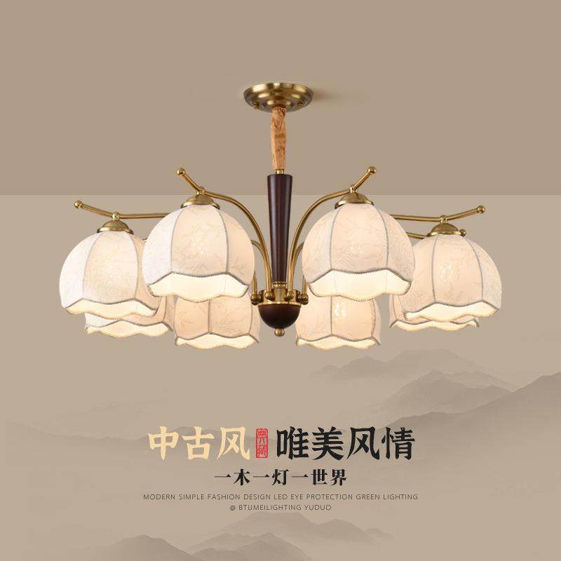 2025法式中古客厅吊灯创意实木布艺餐厅卧室灯古典复古民宿吊灯