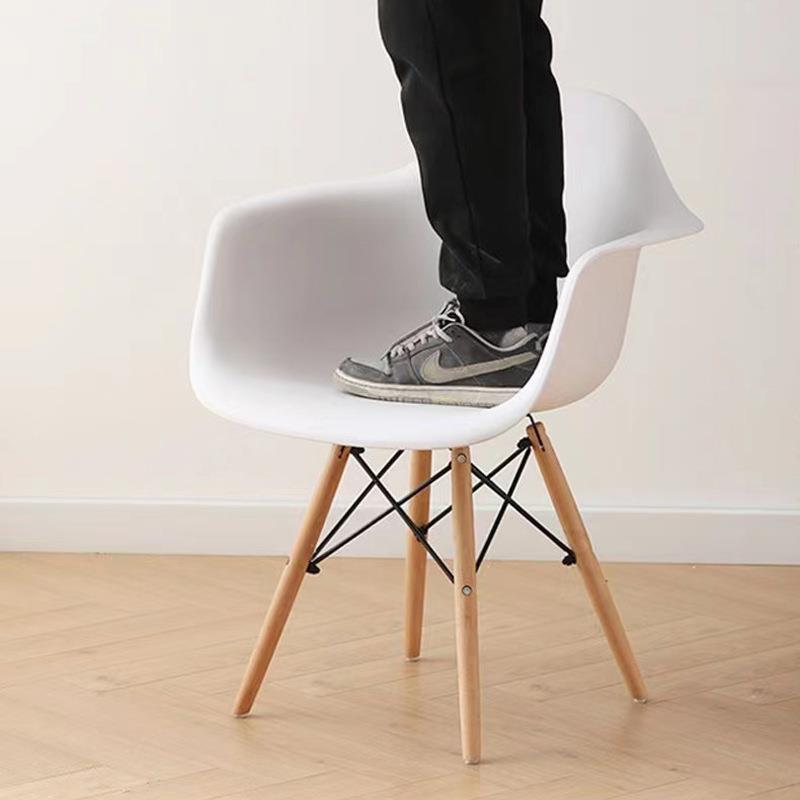 电脑办公靠背书桌椅懒人学生办公休闲椅洽谈椅简约伊姆斯休闲椅