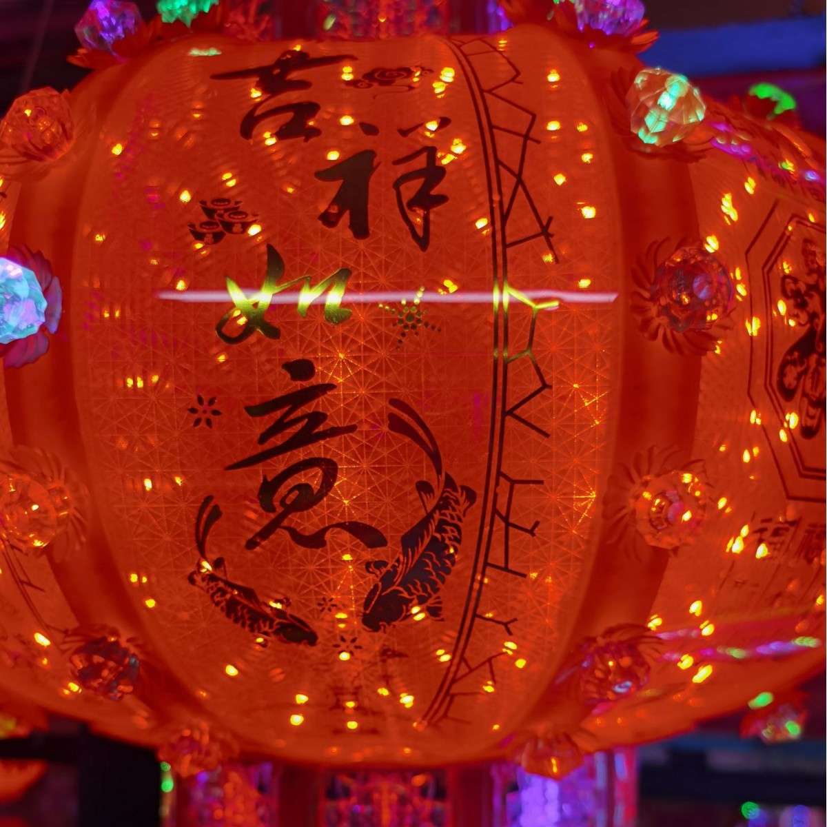彩灯新年大灯笼走马灯装饰品节日彩灯水晶灯转灯工厂直销
