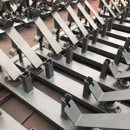 供应带式输送机支架 上下调心支架 调心槽型支架 平行托辊支架