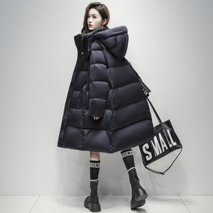 时尚泡芙鹅绒羽绒服女中长款2025冬季新款缎面高品质蓬松保暖外套