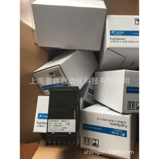 富士控制器PXR7TAY1-8W000-C PXR7TEY1-8W000-C PXR7NCY1-8W000-C