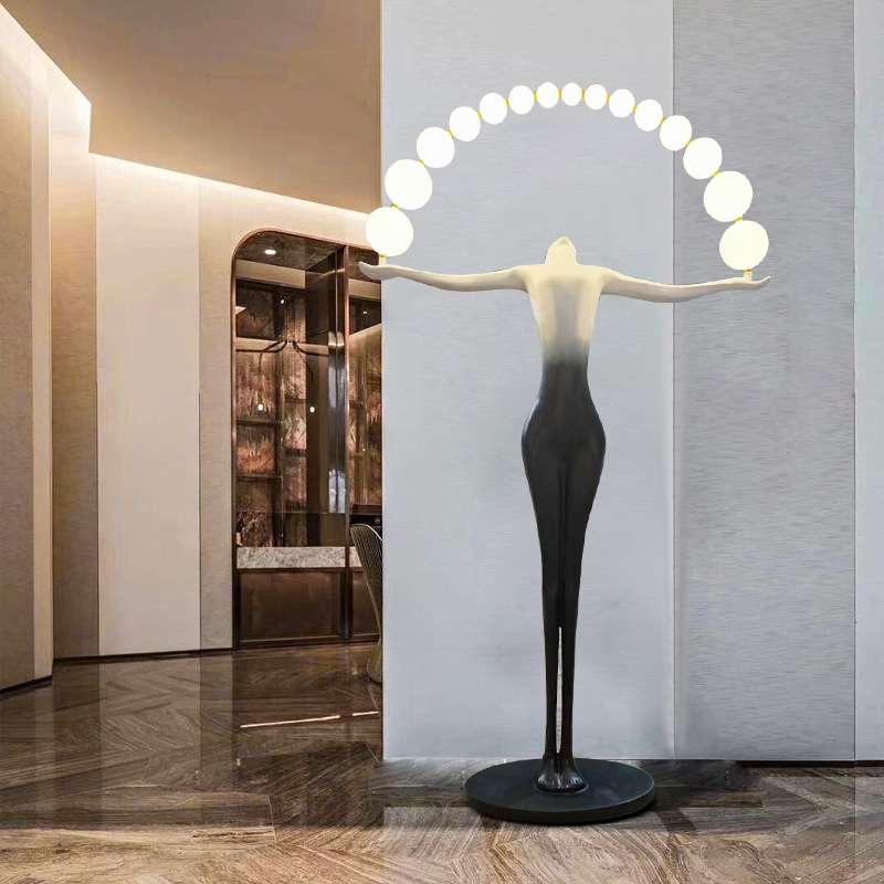 艺术人形雕塑落地灯设计师酒店大堂售楼部展厅人体摆件灯设计师款