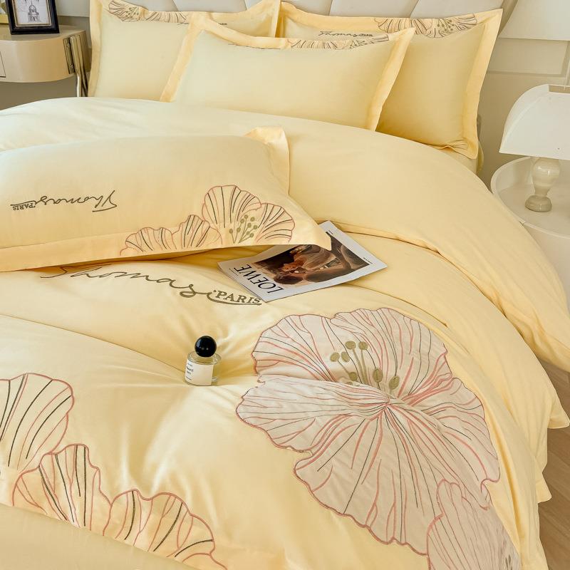 2025新款全棉刺绣四件套家用床品柔软舒适床单款加厚磨毛纯棉春夏