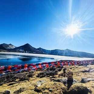 手工风马旗隆达 五色经幡藏式 1月29日农历新年 西藏合作y社挂经幡