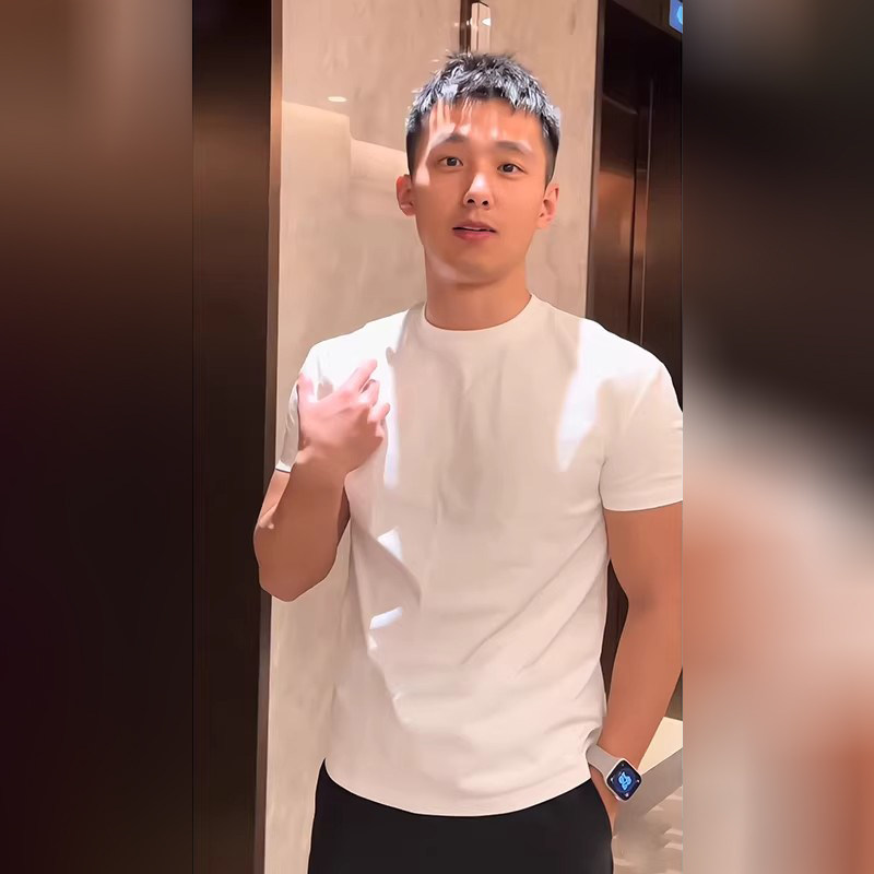 高端白色纯棉正肩短袖t恤男士2026新款夏季半袖修身显壮T恤男款