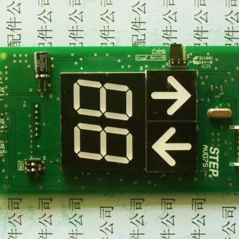 B3/显示通力电梯K0外呼G/外呼人D板7显示1A0板板S//巨V