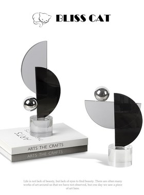 现代轻奢极简透明水晶几何摆w件售楼处客厅书房玄关桌面家居装饰