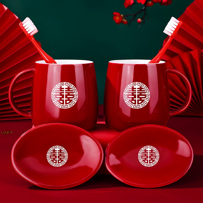 结婚牙刷杯子皂盒情侣洗漱刷牙杯漱口杯一对加Q厚陶瓷新人陪嫁用