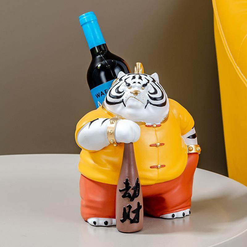 益方家居创意劫财虎红酒架电视柜茶几酒柜装饰品摆件生肖虎摆饰