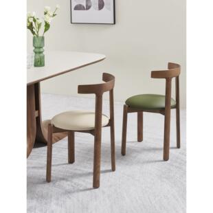 意式极简实木餐椅家用中古风胡桃木色日式椅现代轻奢设计师靠背椅