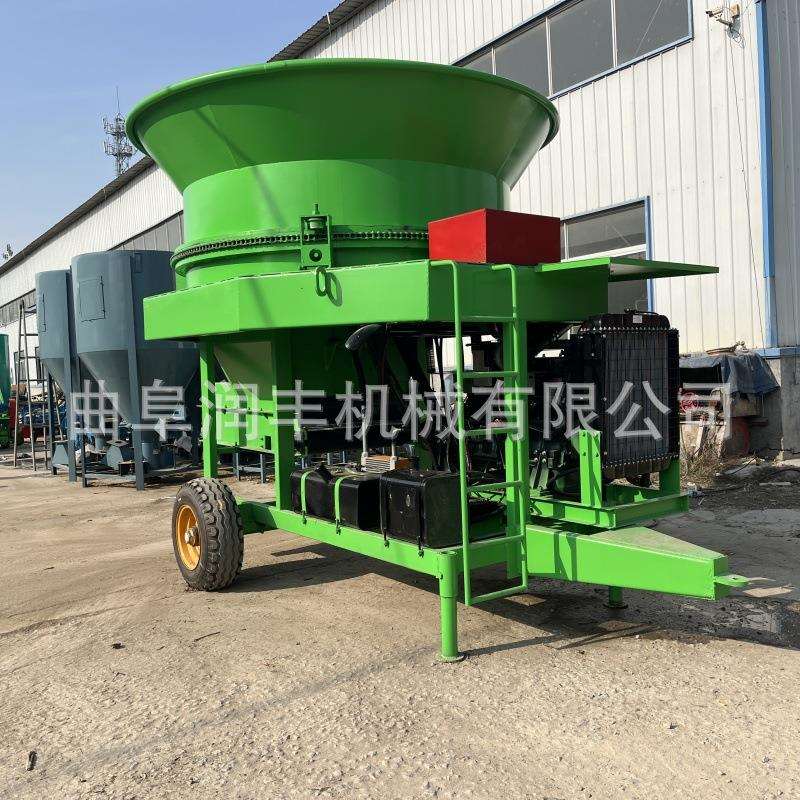 6105型柴油圆盘粉草机成捆稻草饲草揉搓机全株玉米切断粉碎机