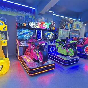 新款双人动感摩托车游戏机投币模拟赛车街机娱乐设备电玩城游艺厅