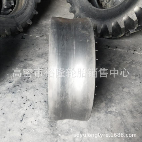 工程机械轮胎压路机10.5/80-16 C-1光面轮胎光板轮胎13/80-20
